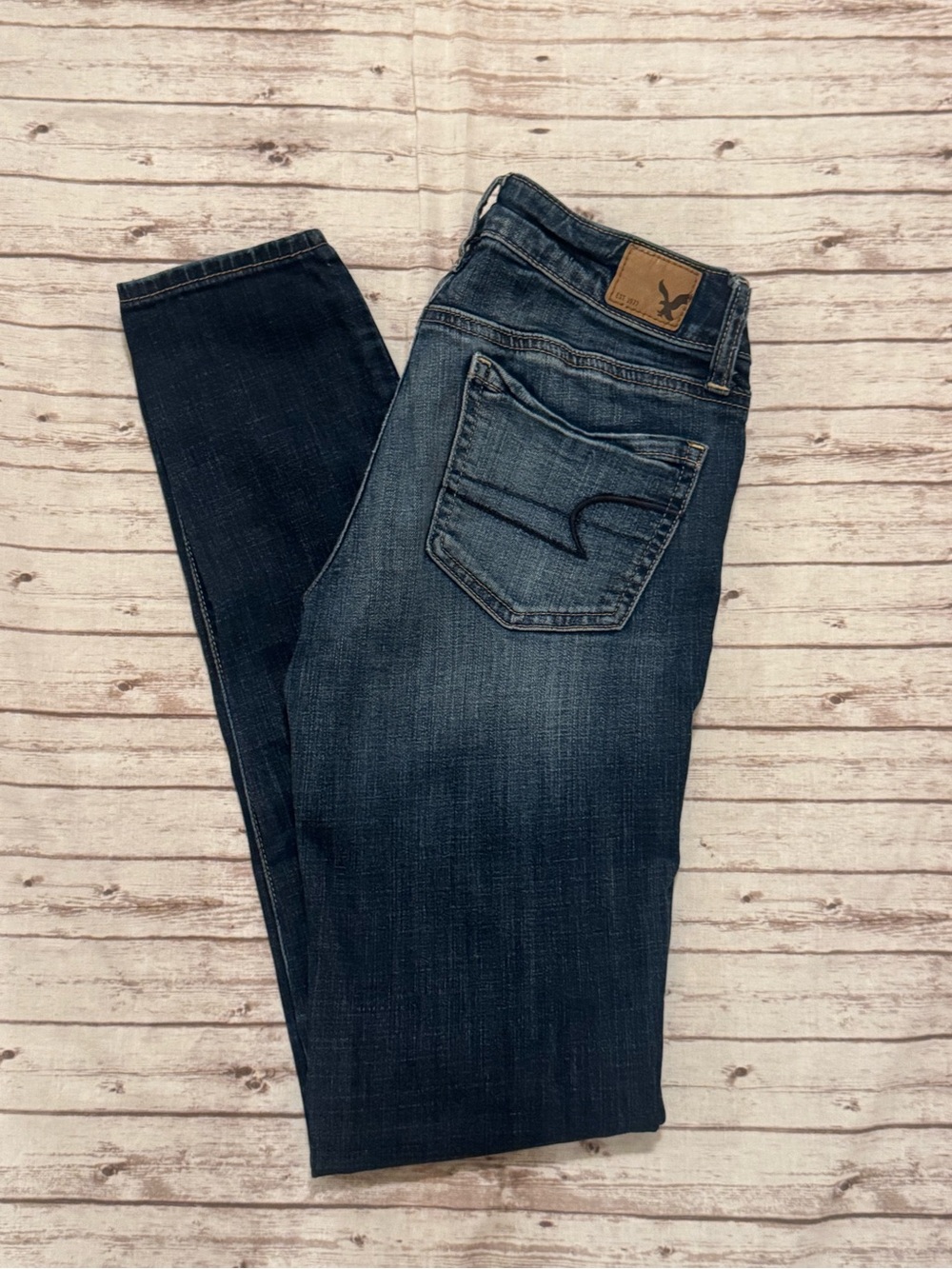 American Eagle Dark Wash Skinny Jeans - Jegging